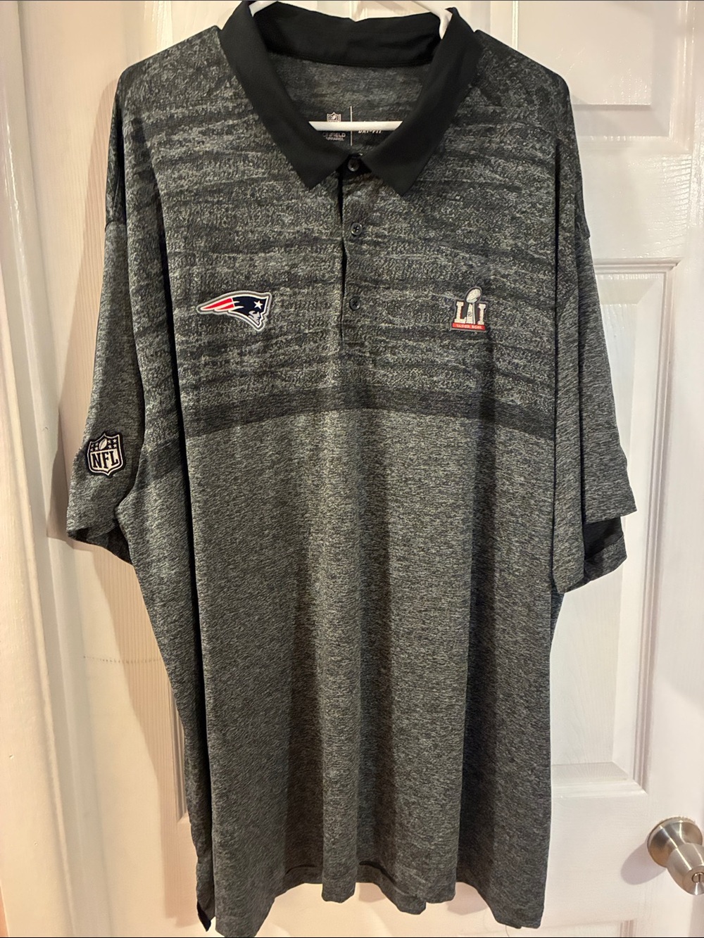 NFL Nike Gray Heather dry fit Polo with Super Bowl LI and Patriots Logos sz 4XL